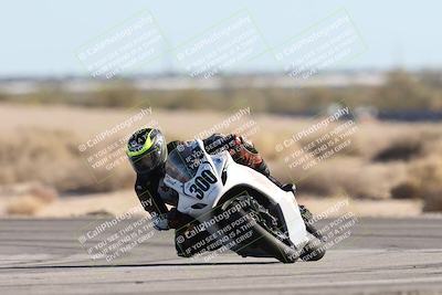 media/Dec-07-2025-CVMA (Sun) [[3e7d2de5dc]]/Race 11-Formula 2-CVMA Hooligans-American Thunder/